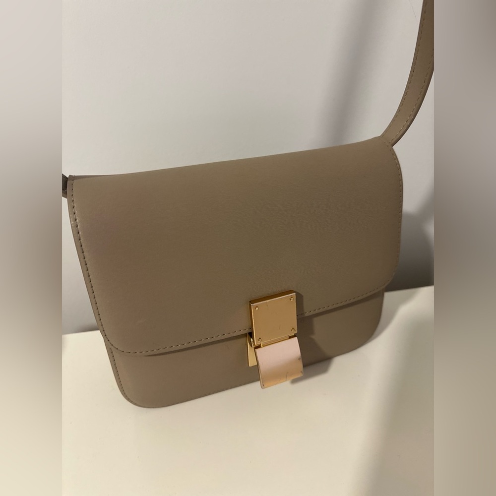 Korean Style Minimalistic Box Bag